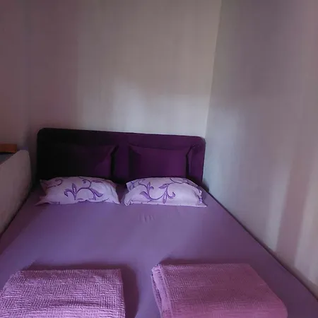 Holiday home Vikendica Popovica Viki *